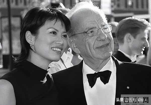 睡完首富睡总统!从厂妹到顶级名媛,捞金268亿的她,到底凭啥?