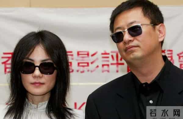 被曝“开黄腔”后，王家卫又迎来另一个噩耗，更多旧事被扯出