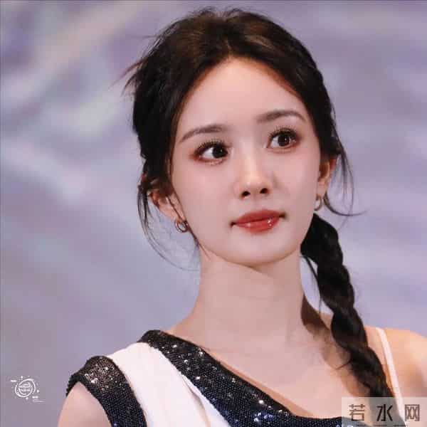 杨幂的“获奖感言”在全网火了，秦海璐的评价，终于有人信了！