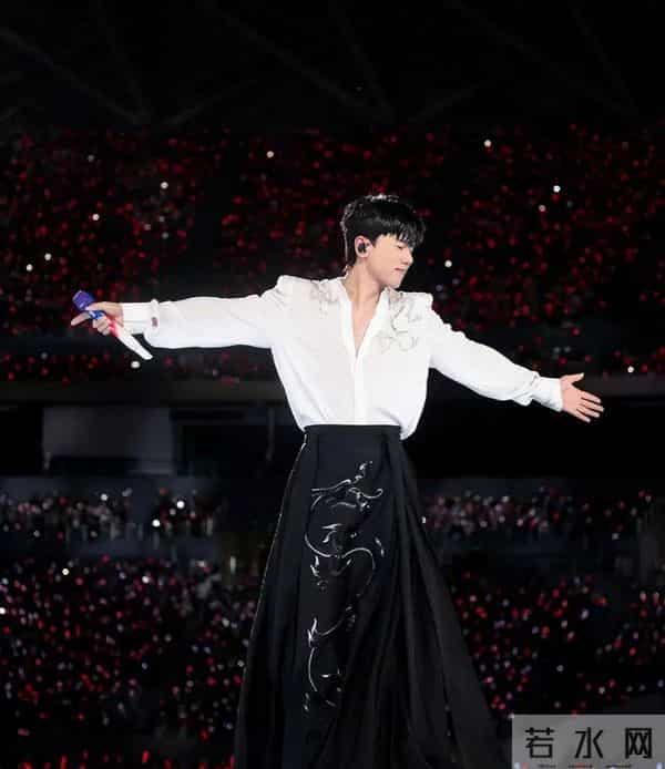 不到一周,张杰谢娜相继官宣好消息,全网恭喜,终于等到这一天