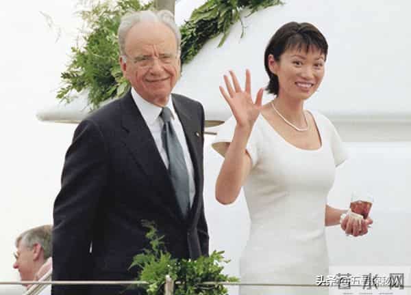 睡完首富睡总统!从厂妹到顶级名媛,捞金268亿的她,到底凭啥?