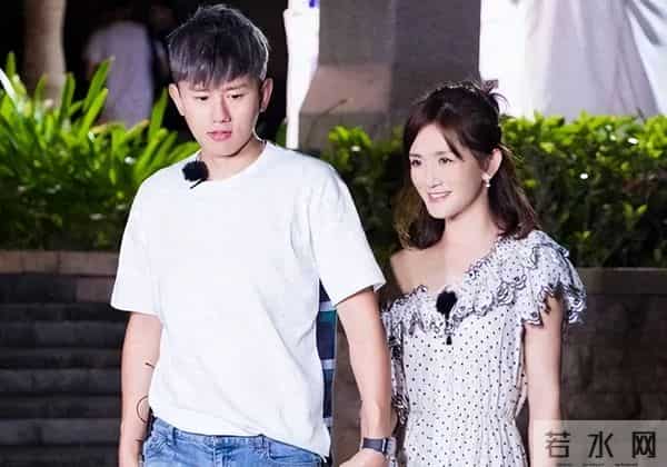 不到一周,张杰谢娜相继官宣好消息,全网恭喜,终于等到这一天