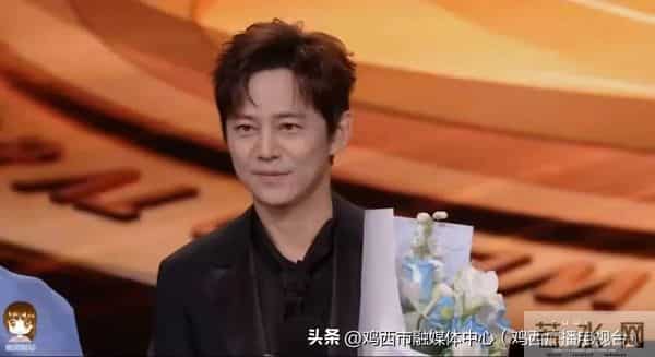 51岁何炅，突传消息！