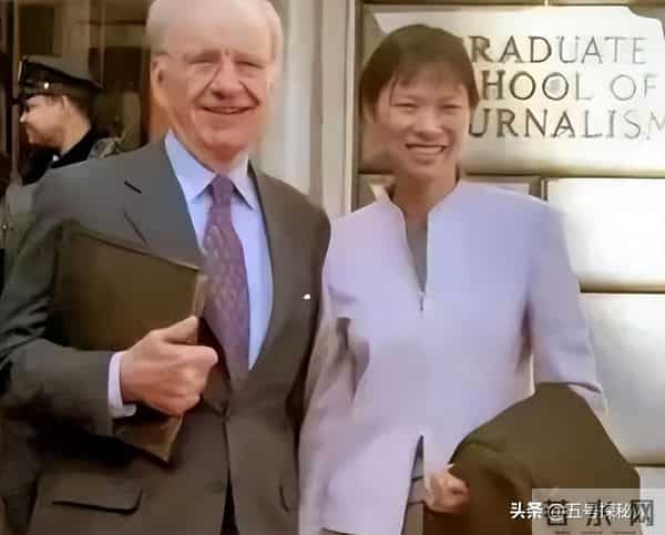 睡完首富睡总统!从厂妹到顶级名媛,捞金268亿的她,到底凭啥?