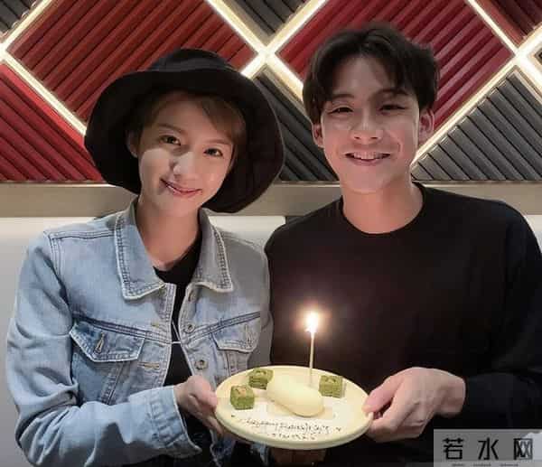 香港知名男星疑脚踏两只船，先后约会两位女神，踢球昏迷一度险死