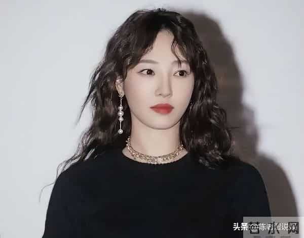 一天4瓜，怒批大导演、阴阳男演员、男星承认插足，个个让人吃惊