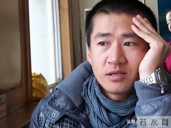 张颂文说对了，不拍戏就“消失”的演员李嘉明，已走上另一条大道