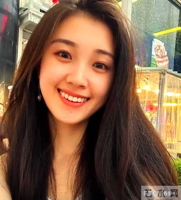 郭宇欣“短剧一姐”名头不保，短剧圈遭李柯以赶超，撕下体面！