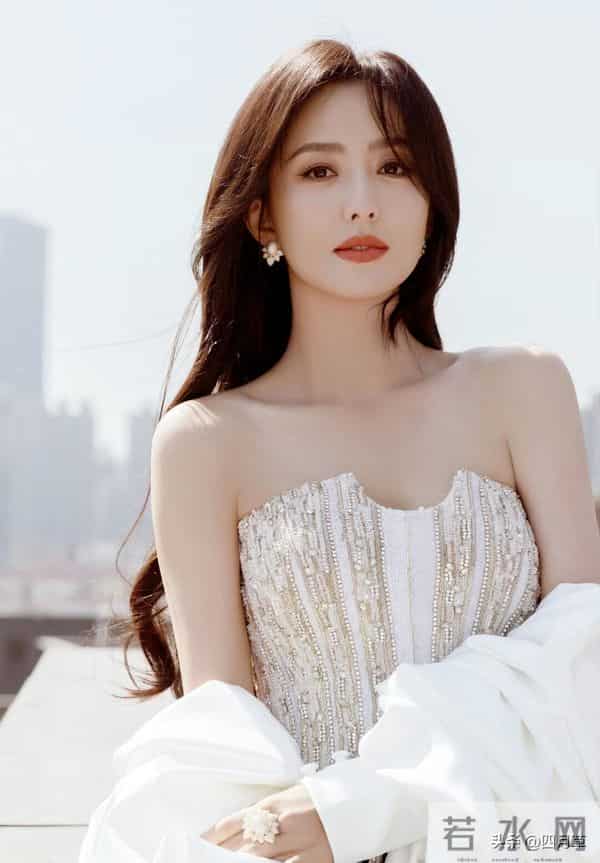 佟丽娅！锡伯族人！"完美身材 "性感丰满迷人气质女人