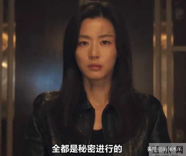 全智贤近况曝光!44岁了放弃谍战剧去拍偶像剧,资源降级遭群嘲