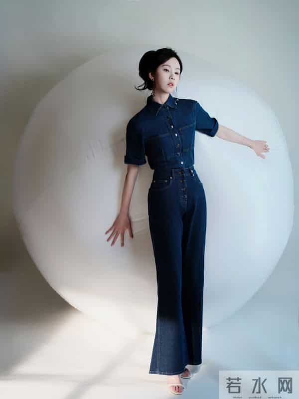 女明星，陈都灵的美脚