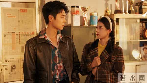 横店这一夜，珠圆玉润的短剧女神郭宇欣，秒了内娱一堆“排骨精”