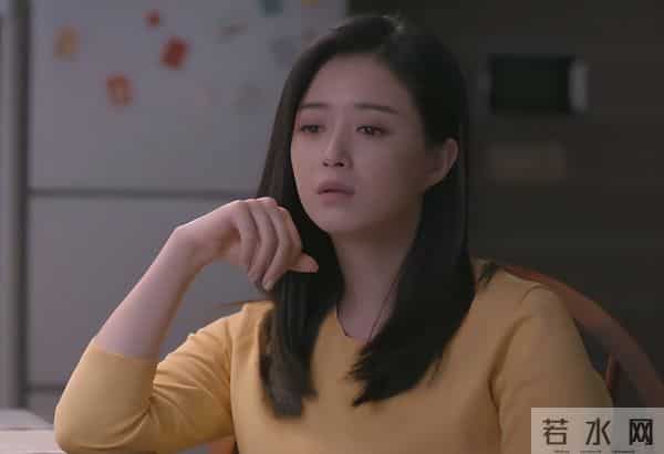 北京这一夜，秦海璐肿了，蒋欣瘦成皮包骨，却被66岁的她惊艳了