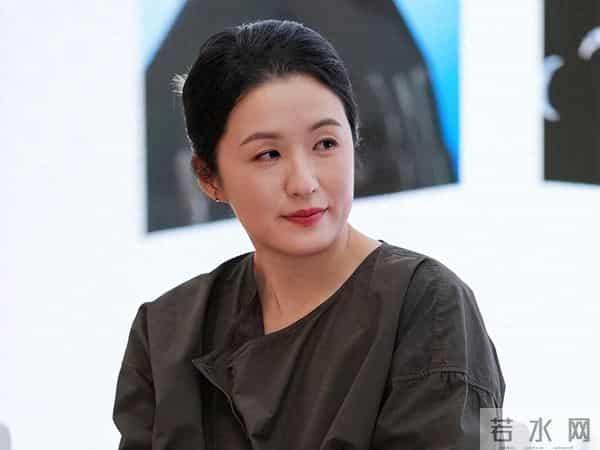 曝编剧秦雯袭警被立案调查？官媒出手，央视撤剧！势力大也没有用