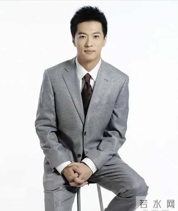 从确诊到去世仅15天，"央视最帅主持人"的遭遇，为人们敲响警钟