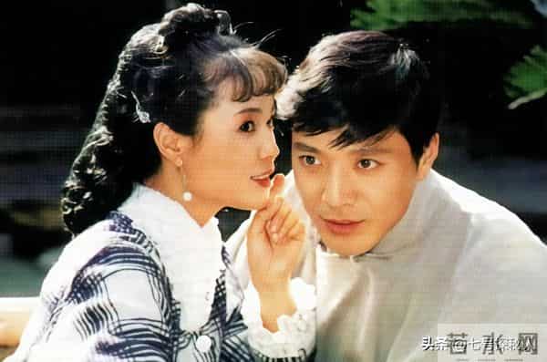 59岁茹萍的痛：女儿离婚，儿子大龄未婚，风光背后满是无奈