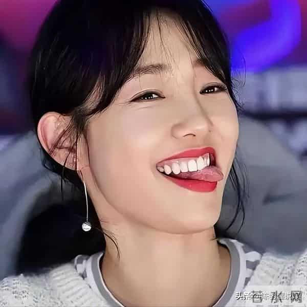 一天4瓜，怒批大导演、阴阳男演员、男星承认插足，个个让人吃惊