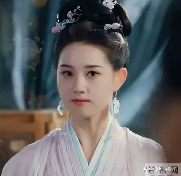 郭宇欣“短剧一姐”名头不保，短剧圈遭李柯以赶超，撕下体面！