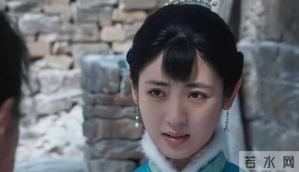 邢菲拿奖就曝恋情，两人被拍见家长，男友选秀出身，母亲下楼迎接