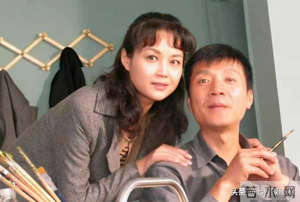 59岁茹萍的痛：女儿离婚，儿子大龄未婚，风光背后满是无奈