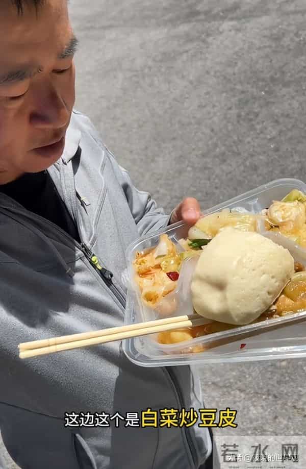 张颂文说对了，不拍戏就“消失”的演员李嘉明，已走上另一条大道