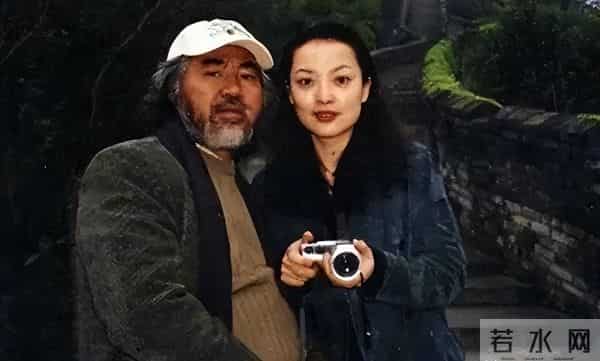 张纪中现任宣战还没消停，前妻晒证据实锤，74 岁老导晚节全碎