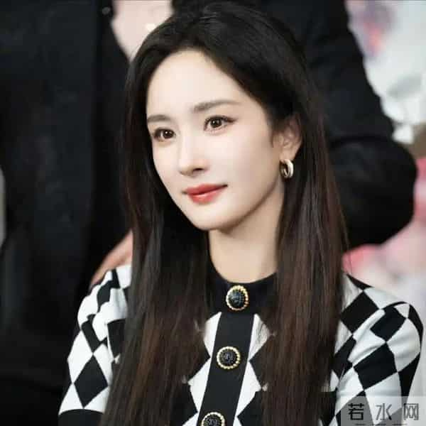 杨幂的“获奖感言”在全网火了，秦海璐的评价，终于有人信了！