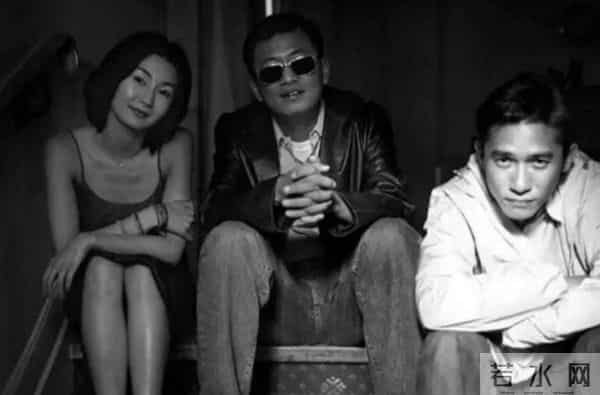 被曝“开黄腔”后，王家卫又迎来另一个噩耗，更多旧事被扯出