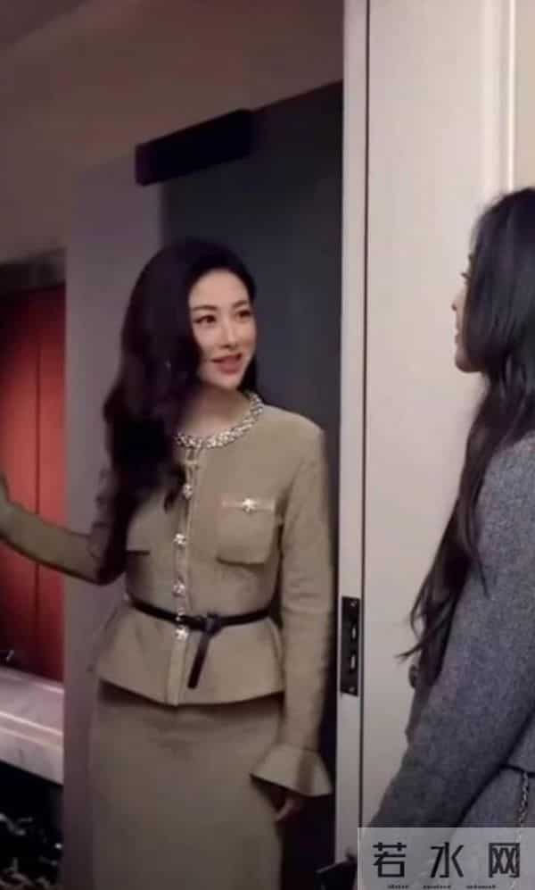 深挖 - 被翁青雅采访翻车的朱珠，本尊才是“顶级白富美”！