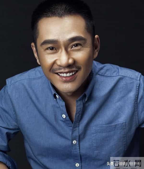 戏红人不红，明明自己很帅却娶“丑女”为妻，恩爱24年他到底图啥