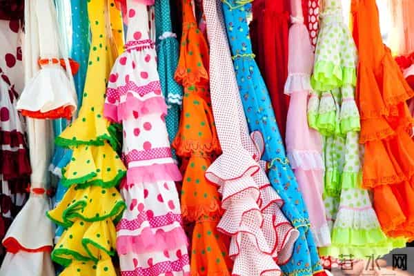 现在还有人穿带补丁的衣服吗