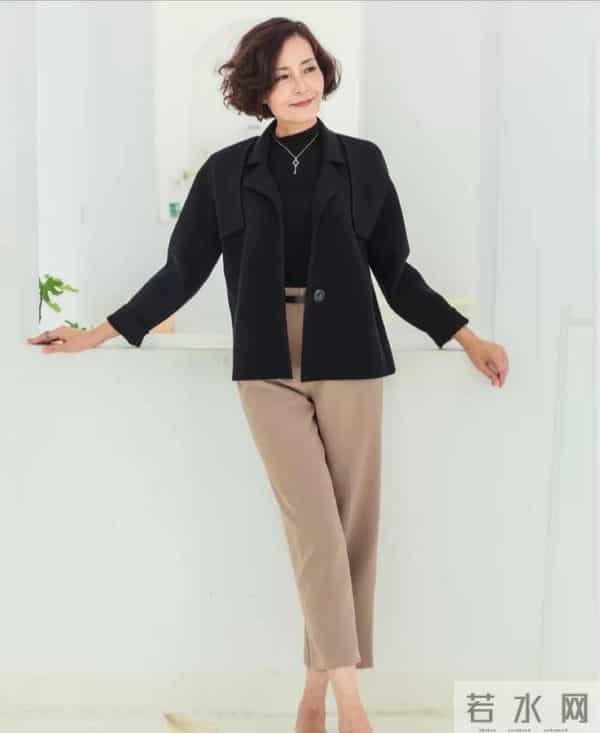 上了年纪的女人，少穿“廉价色”，多穿这4种“富贵色”更高级