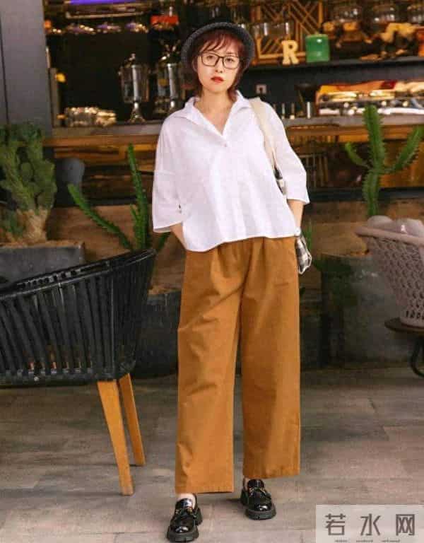 不建议中年女人穿的3种裤子,乍一看时髦,实际显胖还没气质