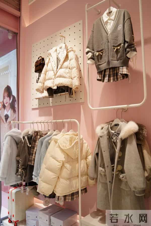 周末N次方 - 江汉路三坑人狂喜！宝藏JK-Lolita-国风店全攻略