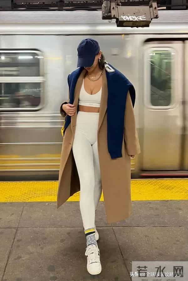 冬天穿“鲨鱼裤”,时髦又减龄!
