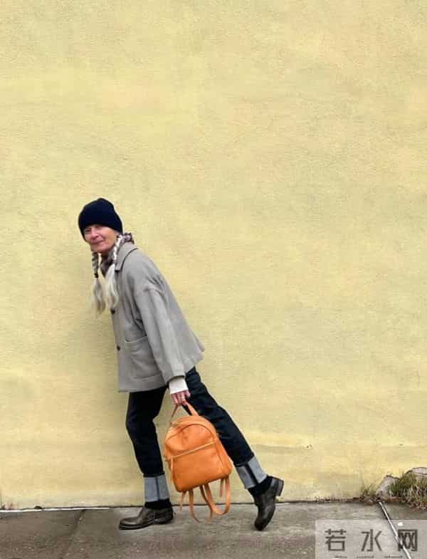 等我老了也要这样穿，白发不染扎马尾，不穿老年装，到老都优雅！