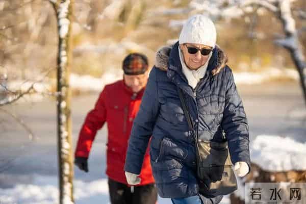 冬天出门不戴帽子？专家调查提示：想要少遭点罪，这5点需谨记