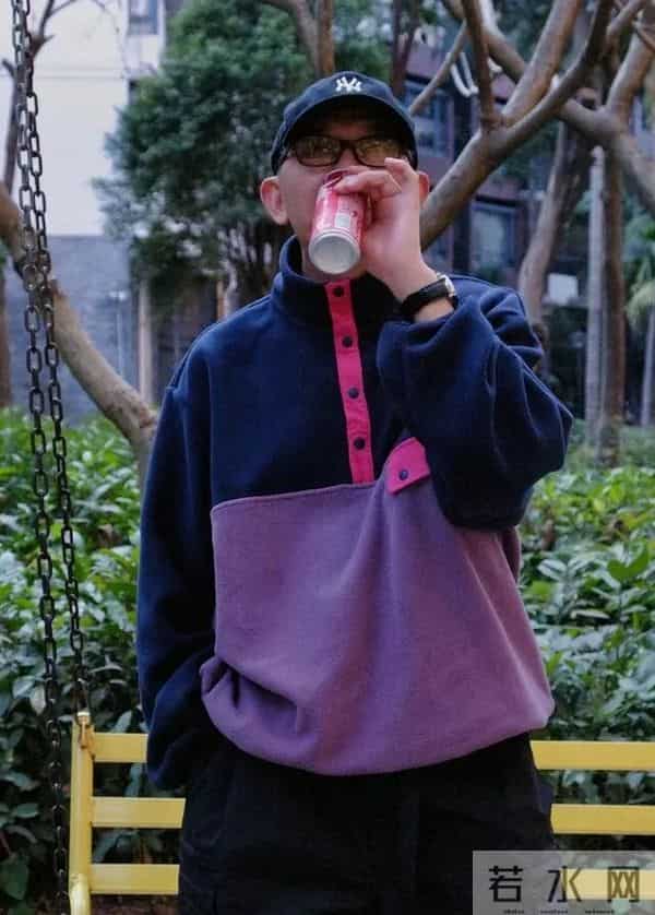 男人中年即使不富裕，秋天也别穿这4种“衣服”，廉价寒酸没品味