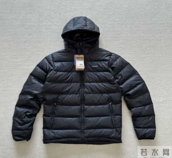 爷奶老古董逆袭成潮品？排骨羽绒服火爆全网，消费者理性重塑市场