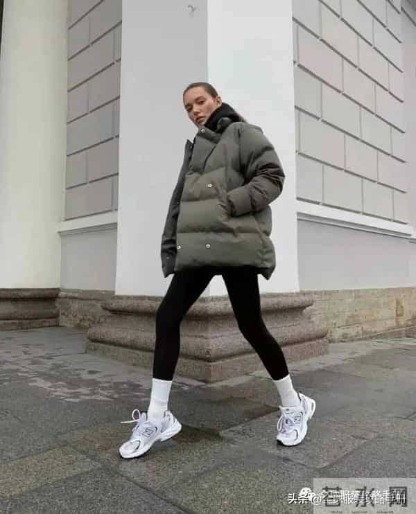 冬天穿“鲨鱼裤”,时髦又减龄!