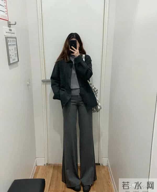 优衣库这波是偷了拉夫劳伦的设计吧?灰绿穿搭高级到跺脚