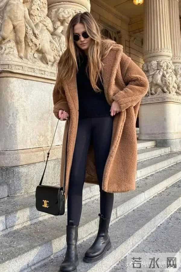 冬天穿“鲨鱼裤”,时髦又减龄!