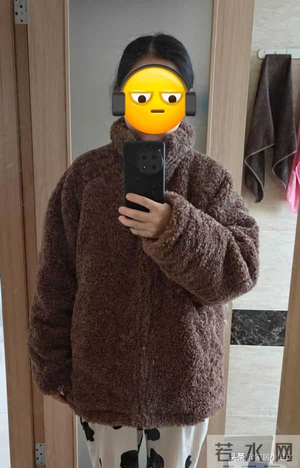 衣柜断舍离:今年秋冬坚决不买这9种类型的衣服,难穿费钱!