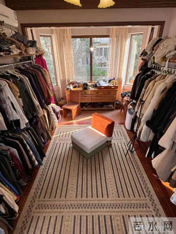 衣柜断舍离:今年秋冬坚决不买这9种类型的衣服,难穿费钱!