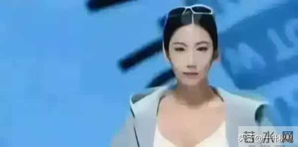 评委比模特都要漂亮,身材简直是天花板,身材高挑,气质优雅迷人