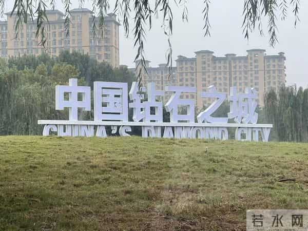 市值蒸发2400亿！海内外富豪集体拒绝买单，业内：这只是开始