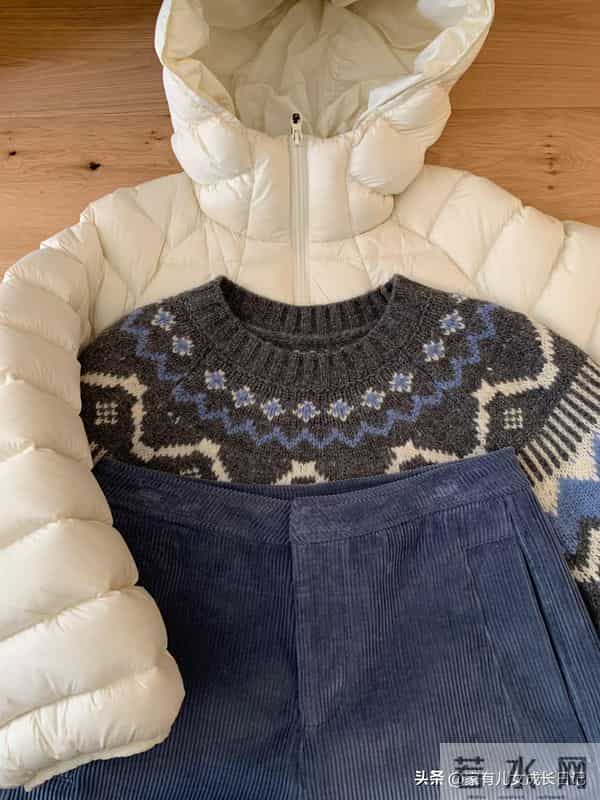 秋冬“极简暖系+松弛感”私服穿搭｜简+暖+松，通勤出街都自在