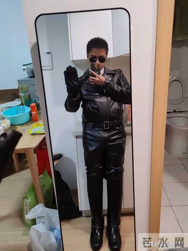 衣柜断舍离:今年秋冬坚决不买这9种类型的衣服,难穿费钱!