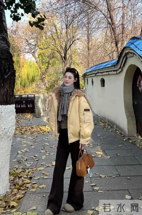 奶黄包羽绒服也太会了吧！