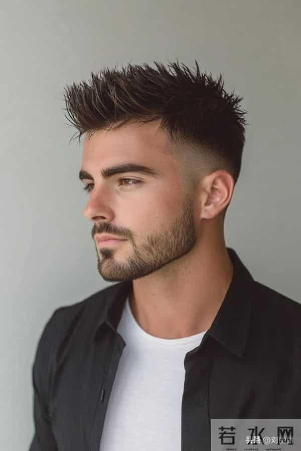 2025男士发型顶流：渐变层次短发，解锁多元风格的利落美学